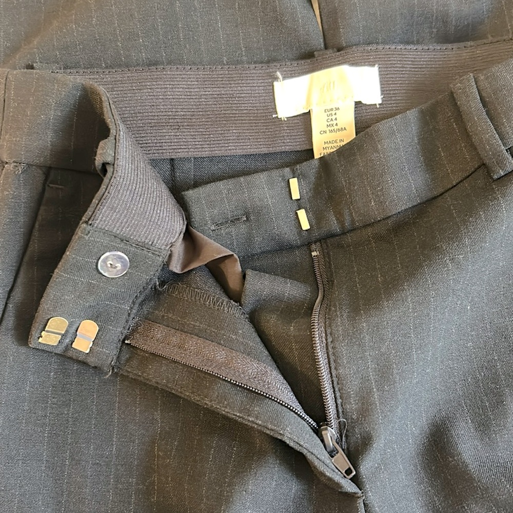 H&M pinstripe straight leg pants - Picture 4 of 6
